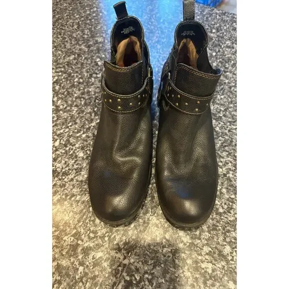 b.o.c. By Born Solid Black Leather Ankle Boots Sz. 11 - Picture 2 of 8